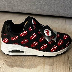 Skechers Black and Red Tongue Logo Sneakers